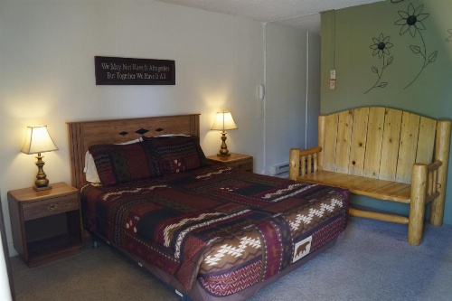 Canyon Lodge Motel image 22